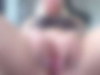Megan-Ros's Live Sex Cam Show