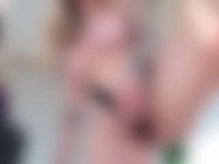 Megan-Ros's Live Sex Cam Show