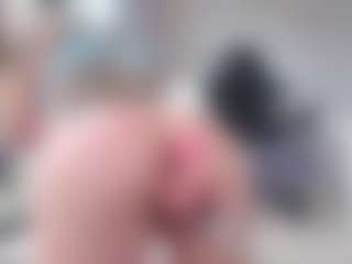 Megan-Ros's Live Sex Cam Show