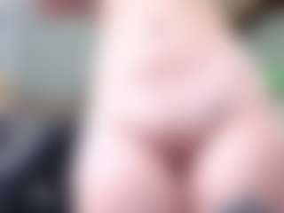 Megan-Ros's Live Sex Cam Show