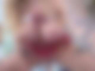 Megan-Ros's Live Sex Cam Show