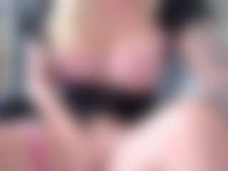 Megan-Ros's Live Sex Cam Show