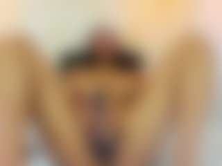 TIFANY-DIXON's Live Sex Cam Show