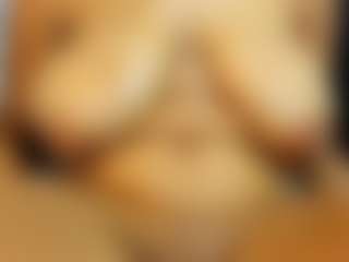 TIFANY-DIXON's Live Sex Cam Show