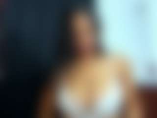 TIFANY-DIXON's Live Sex Cam Show