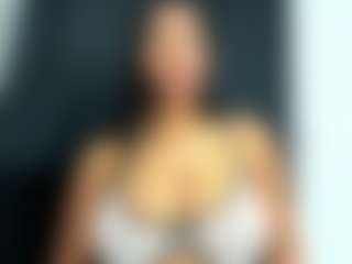 TIFANY-DIXON's Live Sex Cam Show