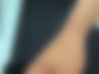TIFANY-DIXON's Live Sex Cam Show