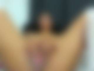 Live cam show with TIFANY-DIXON - Fingering on Camsoda