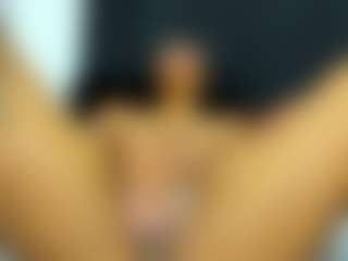 TIFANY-DIXON's Live Sex Cam Show