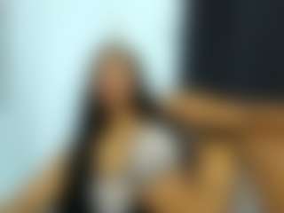 Live cam show with TIFANY-DIXON - Average on studioflirtlive.com