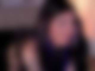 Live cam show with Violetta-Nur - Saliva on milfzrlive.com