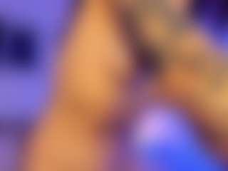 Live cam show with Violetta-Nur - Shaved on Uber Horny