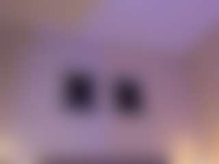 Live cam show with Violetta-Nur - Shaved on Chatstar