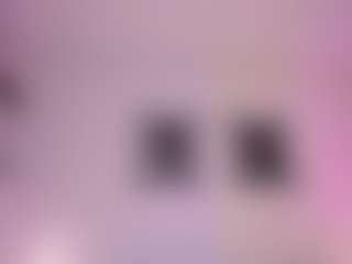 Live cam show with Violetta-Nur - Control on Chatstar
