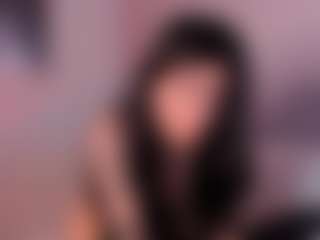 Live cam show with Violetta-Nur - Fuck on Camsoda