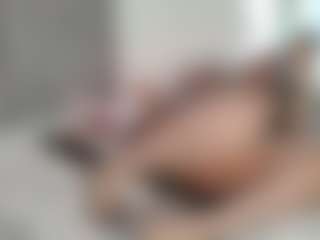 bedroombullyx5's Live Sex Cam Show