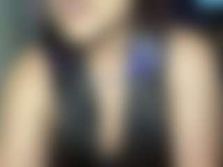Live cam show with Bunny Mami - Brown Eyes on CamwithHer