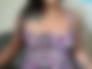 Live cam show with Bunny Mami - Squirt Latina on boobsie.com