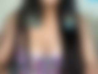 Live cam show with Bunny Mami - Squirt Latina on justonemore.cc