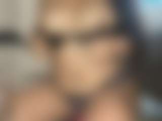 Live cam show with Bunny Mami - Cum on Uber Horny