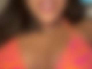 Bunny Mami's Live Sex Cam Show