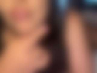 Bunny Mami's Live Sex Cam Show