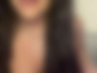 Bunny Mami's Live Sex Cam Show