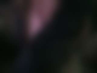 Live cam show with Elzakom - Mobile Teen (18+) on Camming Site
