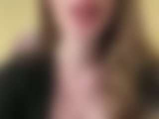 Elza Kom's Live Sex Cam Show