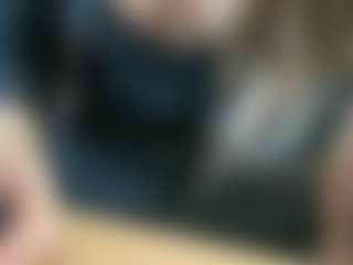 Elza Kom's Live Sex Cam Show