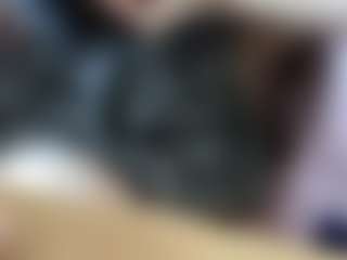 Elza Kom's Live Sex Cam Show