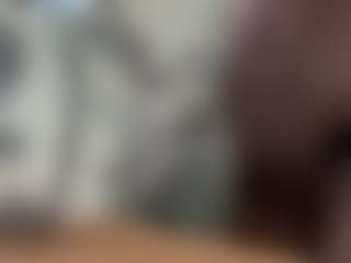 Elza Kom's Live Sex Cam Show