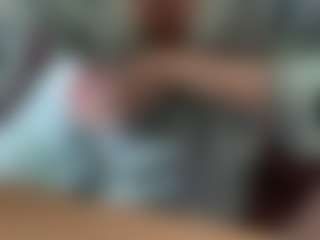 Elza Kom's Live Sex Cam Show