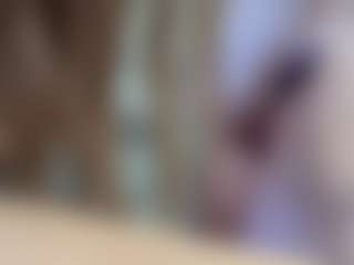 Elza Kom's Live Sex Cam Show