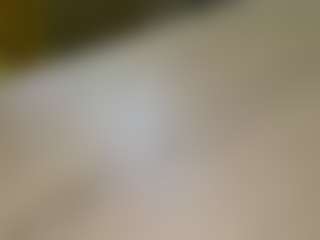 Live cam show with Elza Kom - Mobile on Adult Interactions