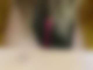 Elza Kom's Live Sex Cam Show