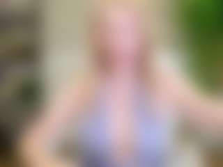 Live cam show with LadyLeea - Dildo on Adult Interactions
