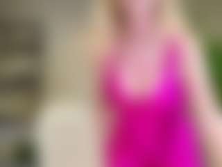 LadyLeea MILF webcam performer live streaming