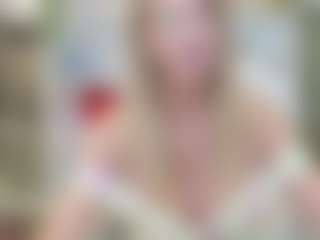 Live cam show with LadyLeea - Blonde Hair on Strip Flash - Live Sex Shows