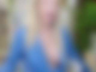 Live cam show with LadyLeea - Blonde Hair MILF on nudelive.tv
