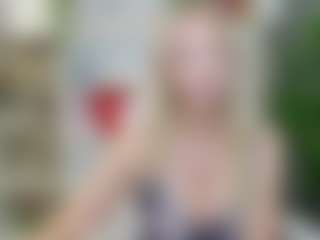 Live cam show with LadyLeea - Blue Eyes on Streamer API