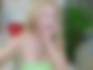 Live cam show with LadyLeea - Granny Blonde Hair on SinfulBabes