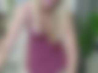 Live cam show with LadyLeea - Moaning on Cam Slut