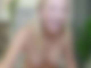 Live cam show with LadyLeea - Granny on Camsoda