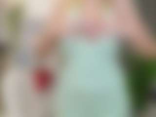 Live cam show with LadyLeea - Blue Eyes on madthumbs