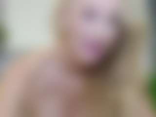 Live cam show with LadyLeea - Granny Big Tits on iamadamtest123.com