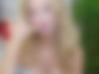 Live cam show with LadyLeea - Dildo Or Vibrator Granny on CamSextacy