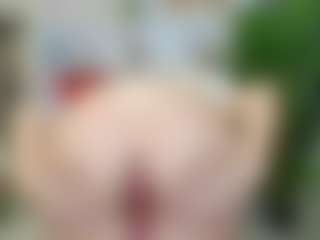 Live cam show with LadyLeea - Tease Mature on Milfs Live