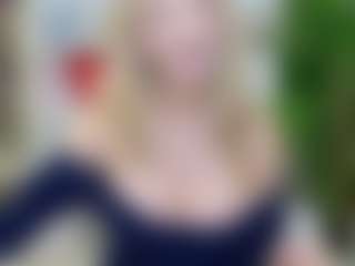 Live cam show with LadyLeea - Granny on AdultVida.com