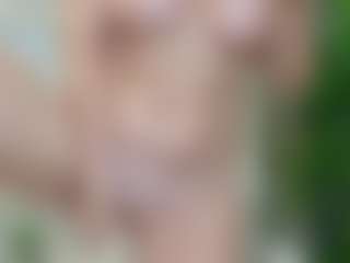 Live cam show with LadyLeea - Moaning on sexytreat.net